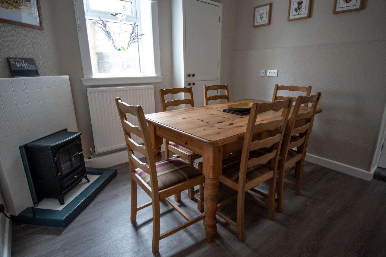 Stunning views, 3-Bed Cottage in Findochty, Moray Exteriör bild