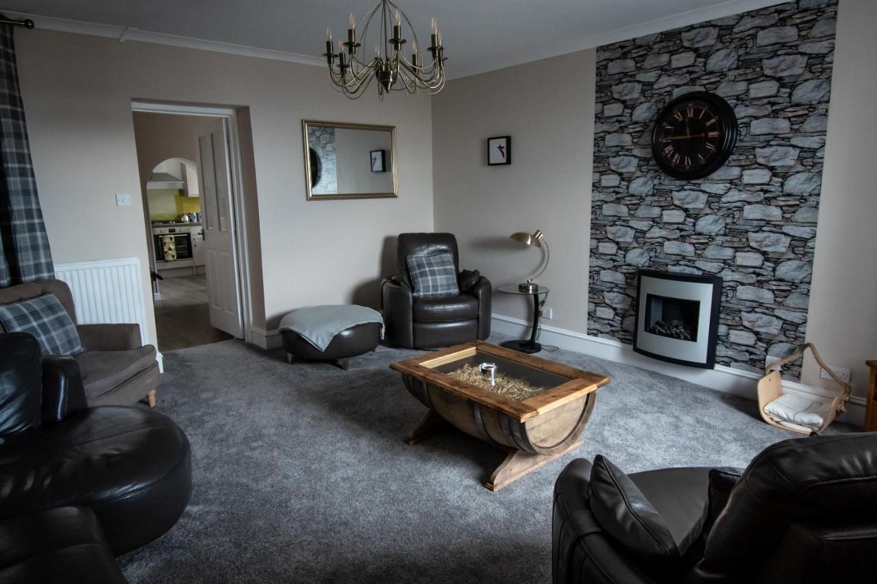 Stunning views, 3-Bed Cottage in Findochty, Moray Exteriör bild
