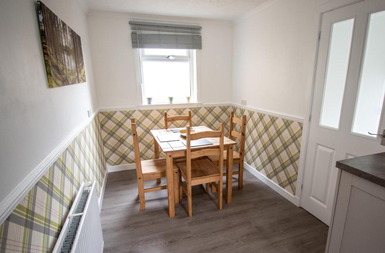 Stunning views, 3-Bed Cottage in Findochty, Moray Exteriör bild