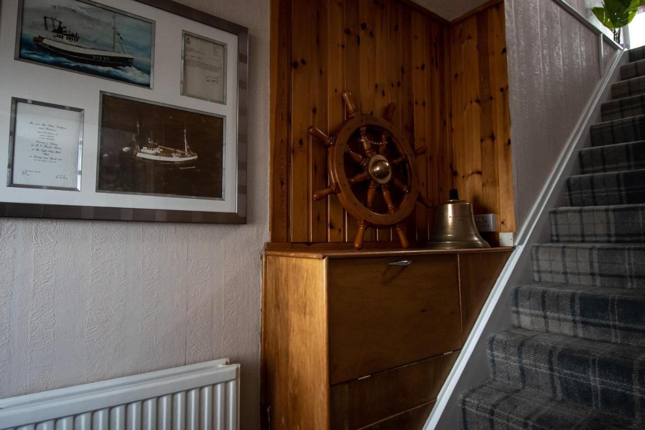Stunning views, 3-Bed Cottage in Findochty, Moray Exteriör bild